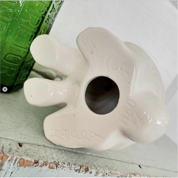 Vintage White Bunny Rabbit Statue Figurine Ceramic Handmade Large 1980 - Picture 10 of 10